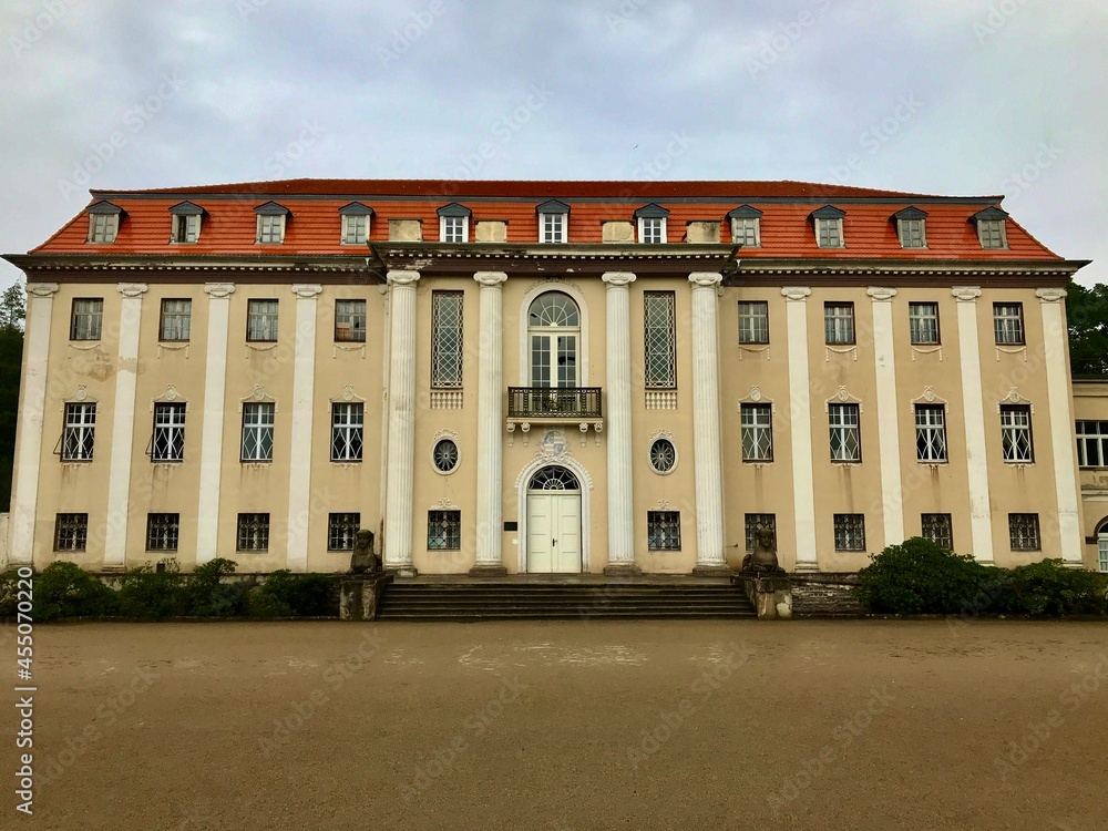 Neues Schloss Tangerhütte (Sachsen-Anhalt)