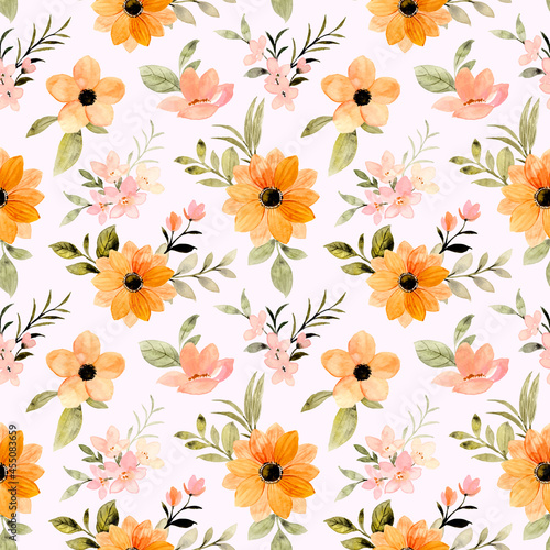 Beautiful orange flower watercolor seamless pattern