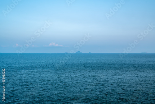 Sea level background real shot © 昊 周