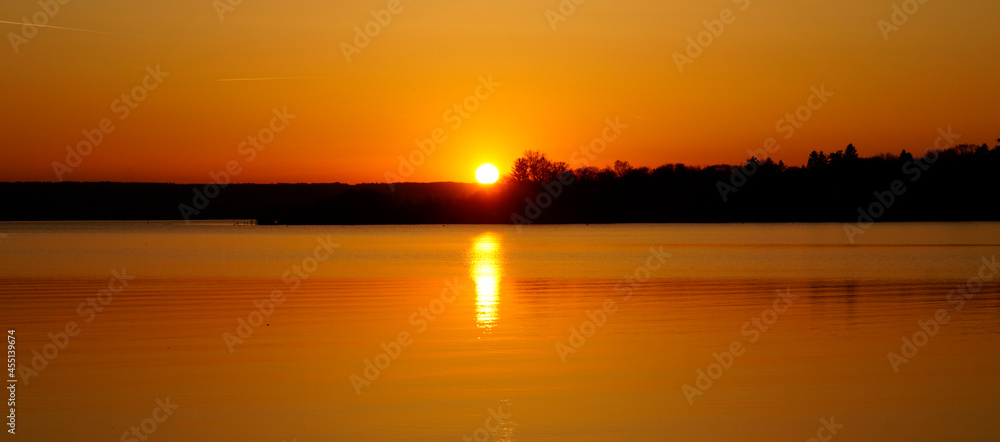 beautiful golden sunset in Herrsching on lake Ammersee in Bavaria (Germany)