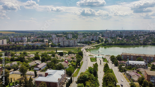 View of residential buildings and Ostashkovsky Pond in Uman. Ukraine. Europe © Pavlo