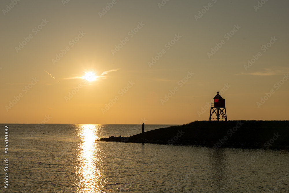 Fototapeta premium Ijsselmeer bij zonsondergang