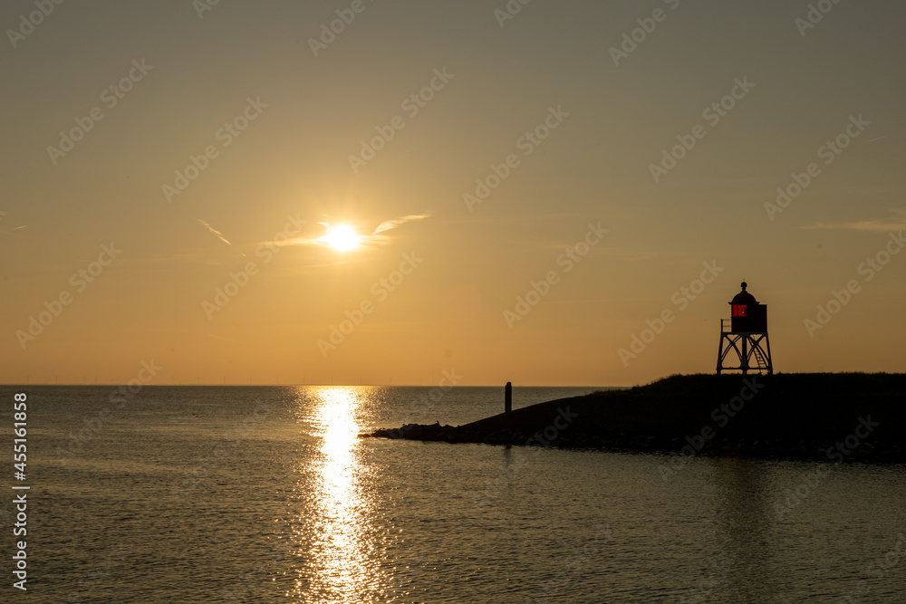 Fototapeta premium Ijsselmeer bij zonsondergang