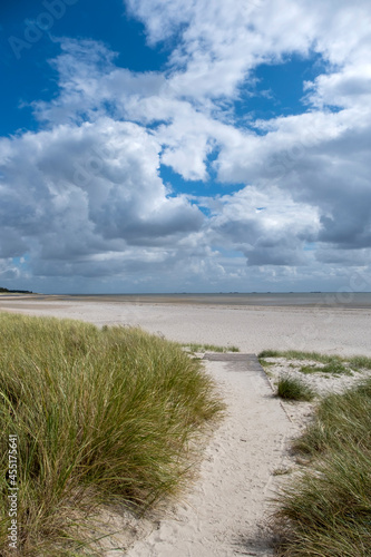 Bohlenweg zum Meer, Nordseeinsel Föhr © AnnaReinert