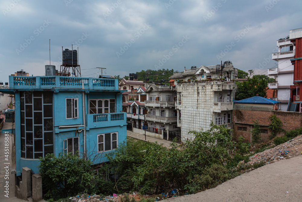ネパール　カトマンズの郊外の街並み