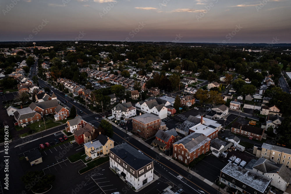 Fototapeta premium Aerial Drone Sunset in Souderton Pennsylvania 