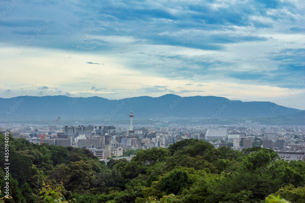 高台から見た京都の街並み
