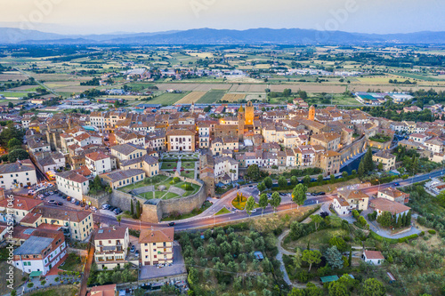 Fototapeta Naklejka Na Ścianę i Meble -  Monte San Savino town in Tuscany