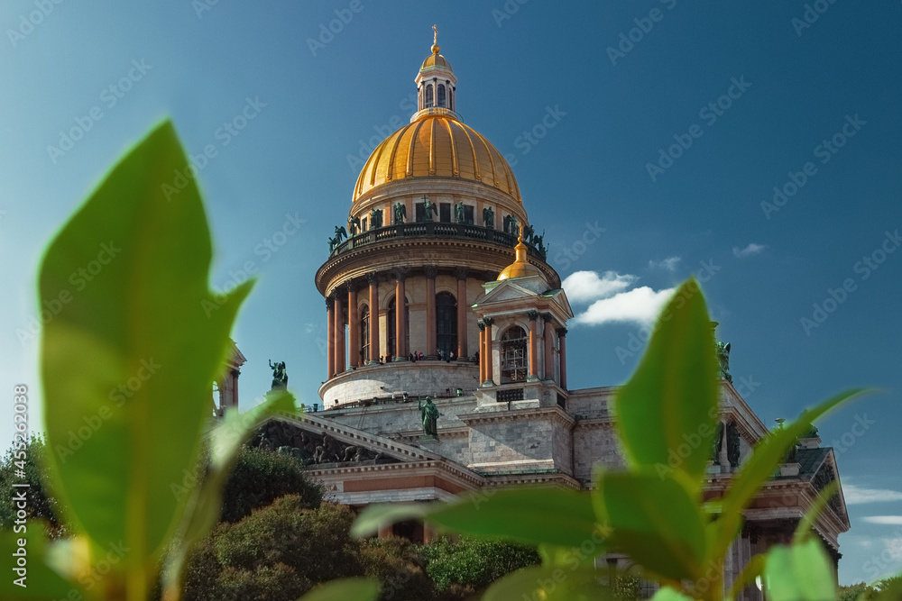 St. Isaac's Cathedral in Saint-Petersburg on sunny day