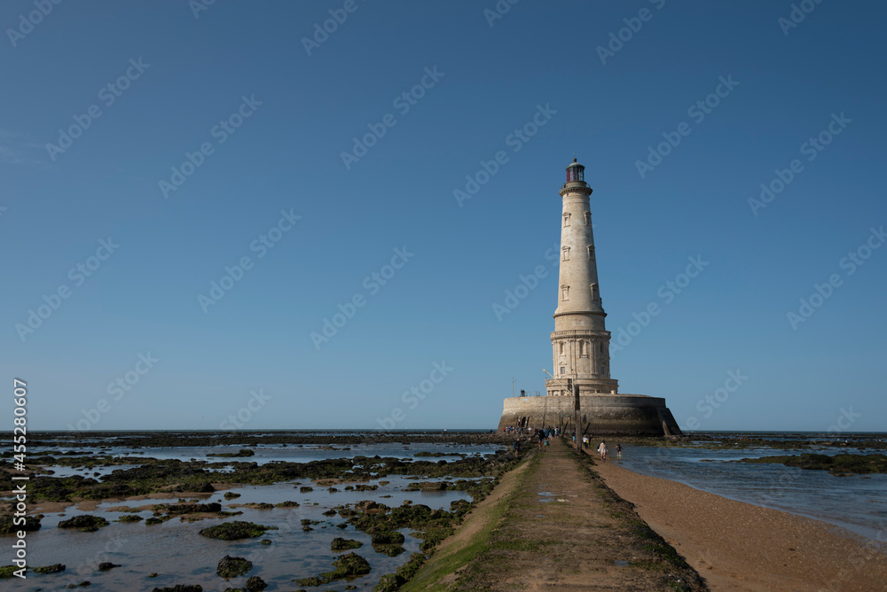 Fototapeta premium Frankreich, Le Verdon-sur-Mer, Leuchtturm von Cordouan, UNESCO-Weltkulturerbe