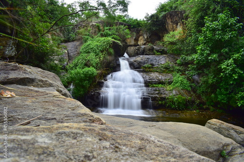 Oothamparai Falls in Bodinayakanur, Tamilnadu photo