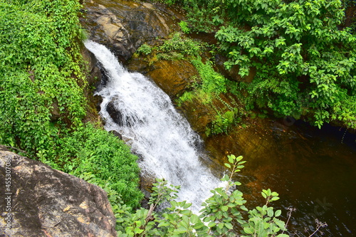 Oothamparai Falls in Bodinayakanur, Tamilnadu photo