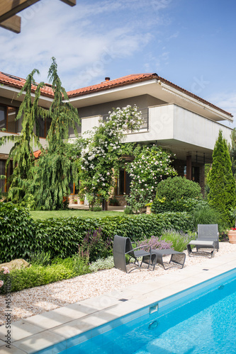 part of the house with garden