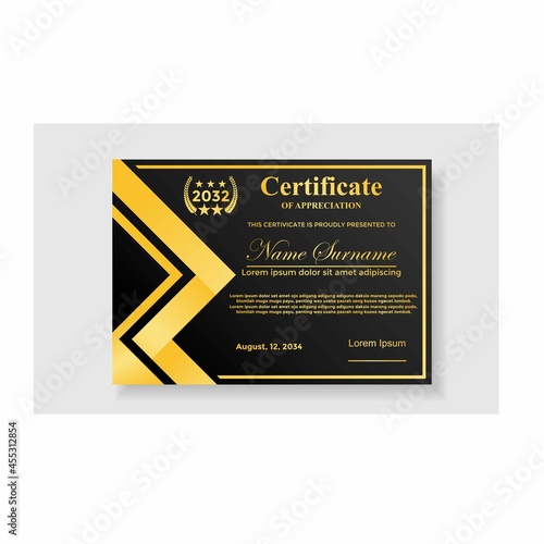 ELEGANT AWARD CERTIFICATE TEMPLATE IN GOLDEN COLOR