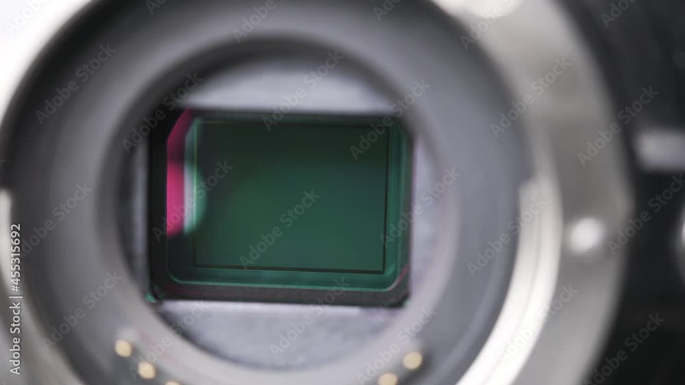 Micro four thirds sensor in the mirrorless camera Micro four thirds sensor in the mirrorless camera