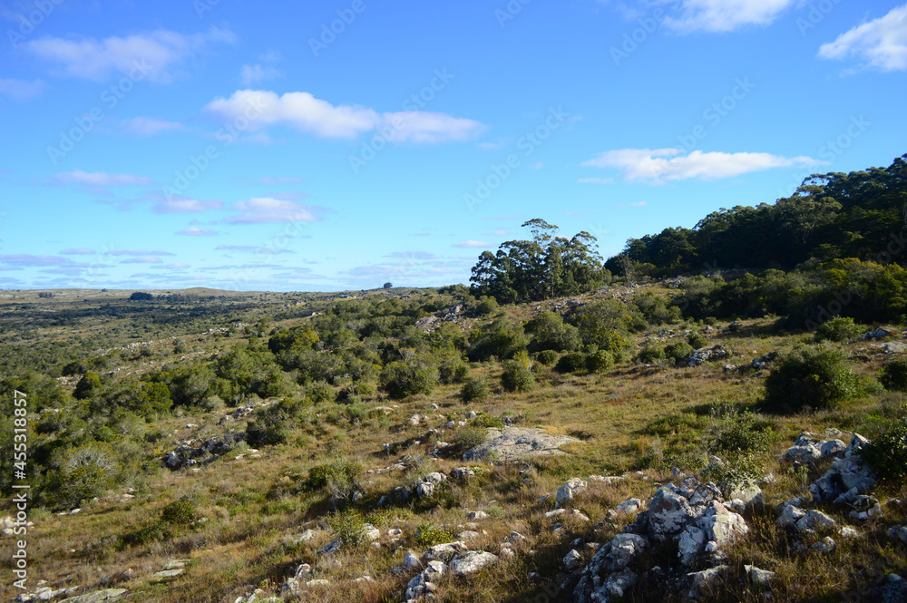 villa serrana uruguay campo montaña paisaje