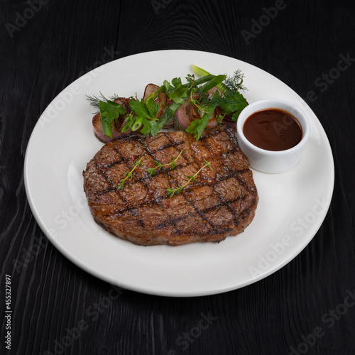 Grilled black angus steak r...