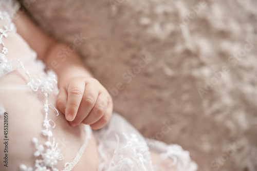 Detalle mano de bebé 