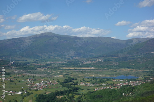 Fototapeta Naklejka Na Ścianę i Meble -  view from the top of a mountain