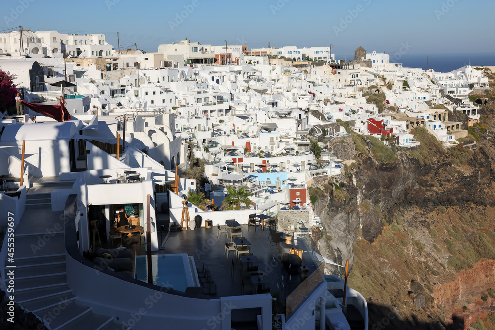  Whitewashed houses in Imerovigli on Santorini island, Cyclades, Greece