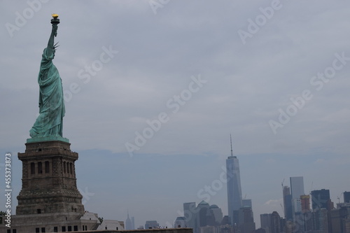 Wallpaper Mural The Statue of Liberty on Liberty Island in New York City, in the United States. Torontodigital.ca