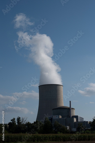 Centrale nucléaire de Golfech dans le sud-ouest près de Valence d'Agen et Moissac