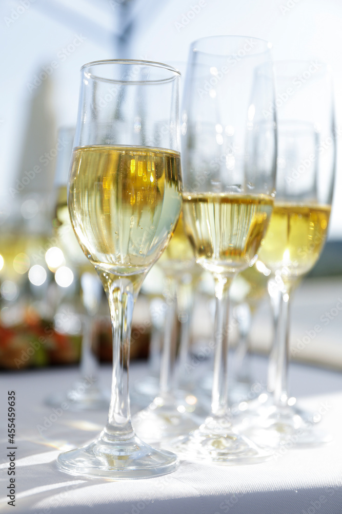 glasses of wine glasses of wine