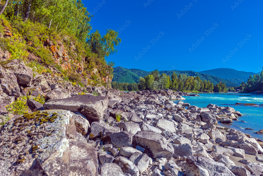 katun river with turquoise water and stones
