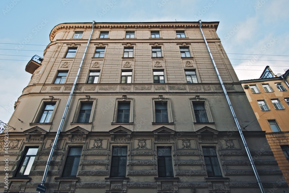 The building that houses the Museum of Printing in St. Petersburg