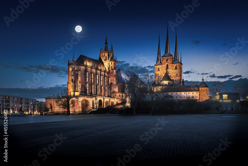 Domplatz Square View with Erfurt Cathedral and St. Severus Church (Severikirche) at night - Erfurt, Thuringia, Germany