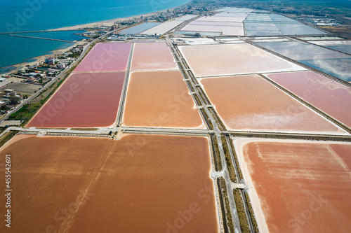 Bild auf Leinwand Vista aerea delle saline di margherita di savoia