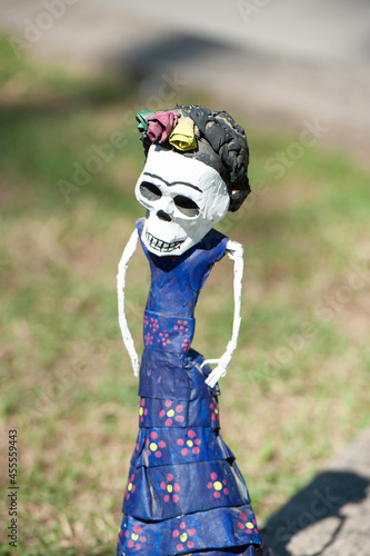 Halloween woman white death