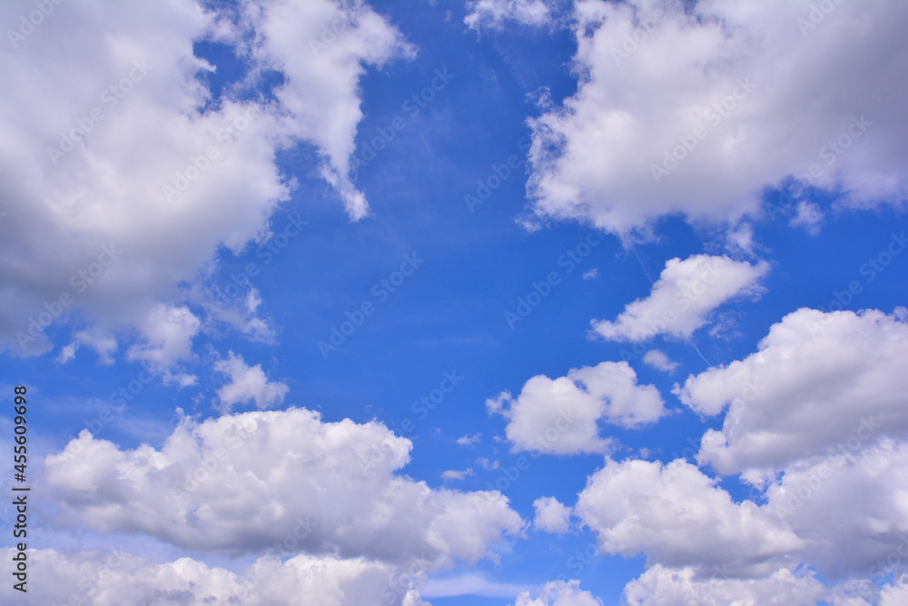 Fototapeta premium 파란 가을하늘