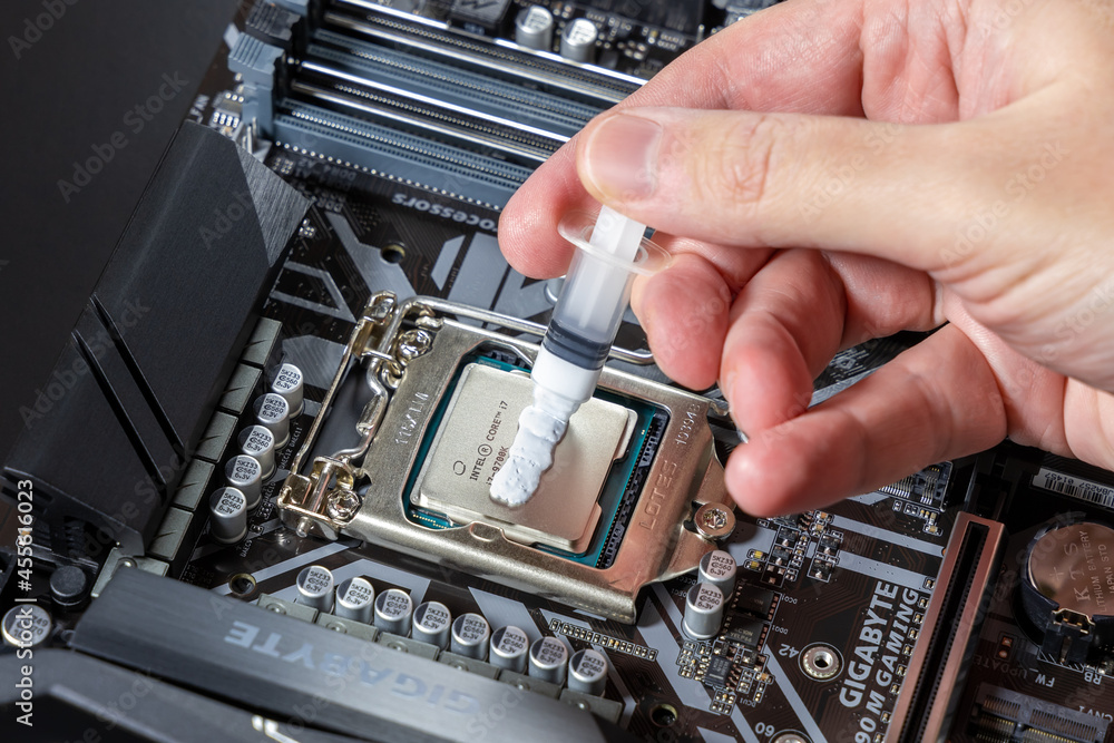 How to Apply Thermal Paste - Intel