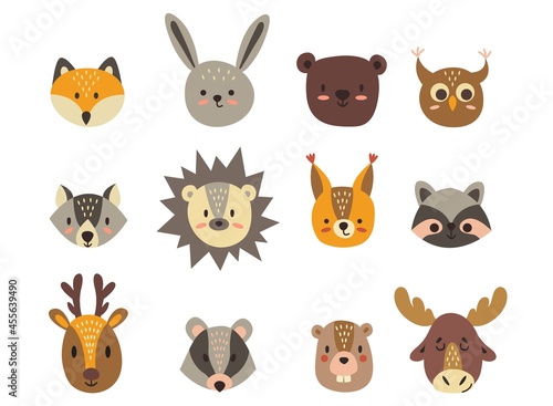 Cute hand drawn heads of forest animals. Raccoon, badger, elk, deer, owl, beaver, Fox, hare, bear, wolf, hedgehog, squirrel. White background, insulator. Vector illustration. 