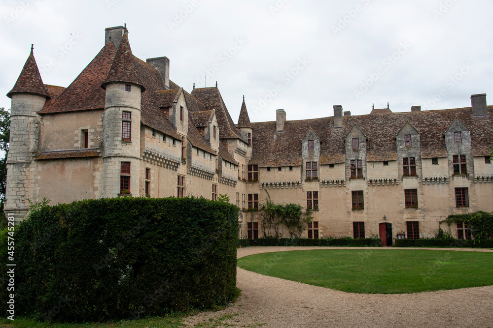Château de Neuvic, Neuvic sur l'Isle, 24190, Dordogne, Périgord