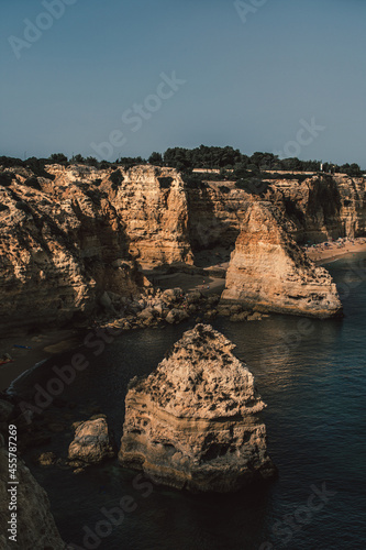 Playa de marinha en portugal