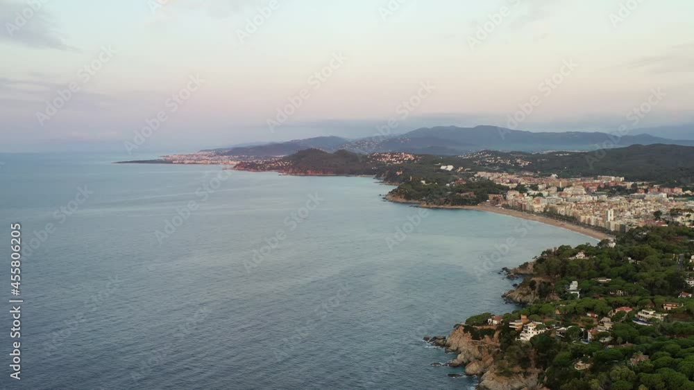 survol de Lloret de mar en catalogne sur la costa brava survol de Lloret de mar en catalogne sur la costa brava