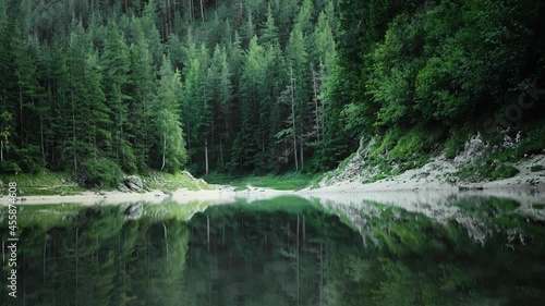 Gruner See lake in Austria photo