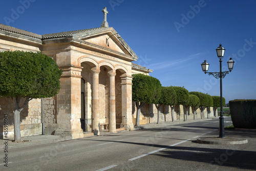 Portal des Friedhofes von Santa Margalida, Mallorca photo