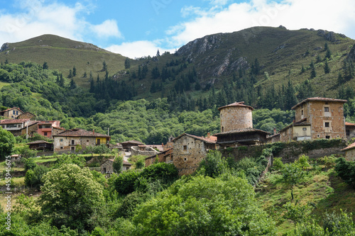 Panoramic view of the town of Bandujo in Asturias