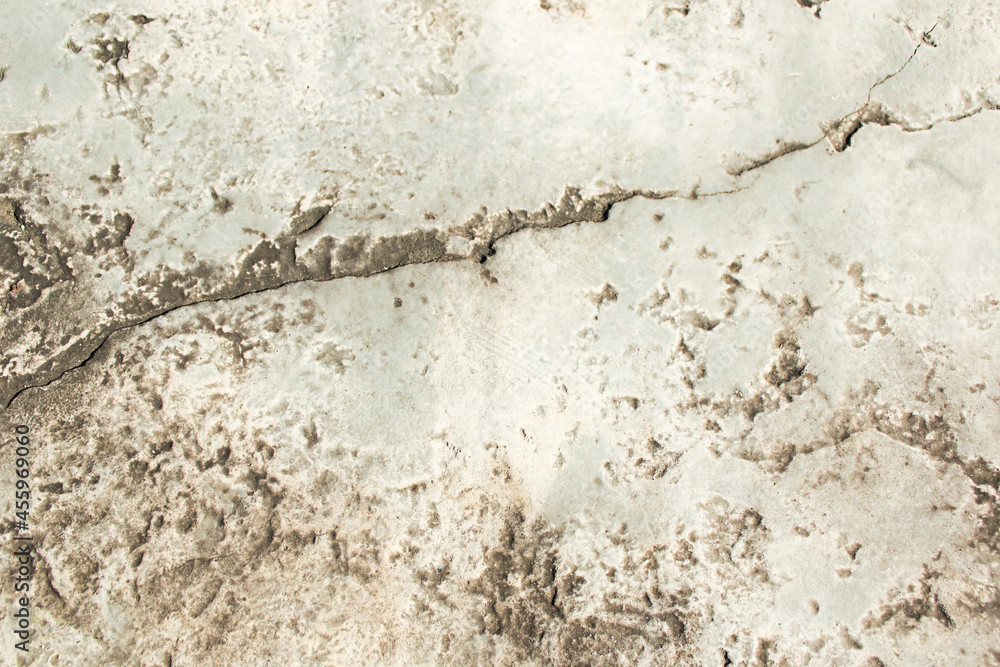 Obraz premium Old and damaged concrete wall surface, abstract with cracks.