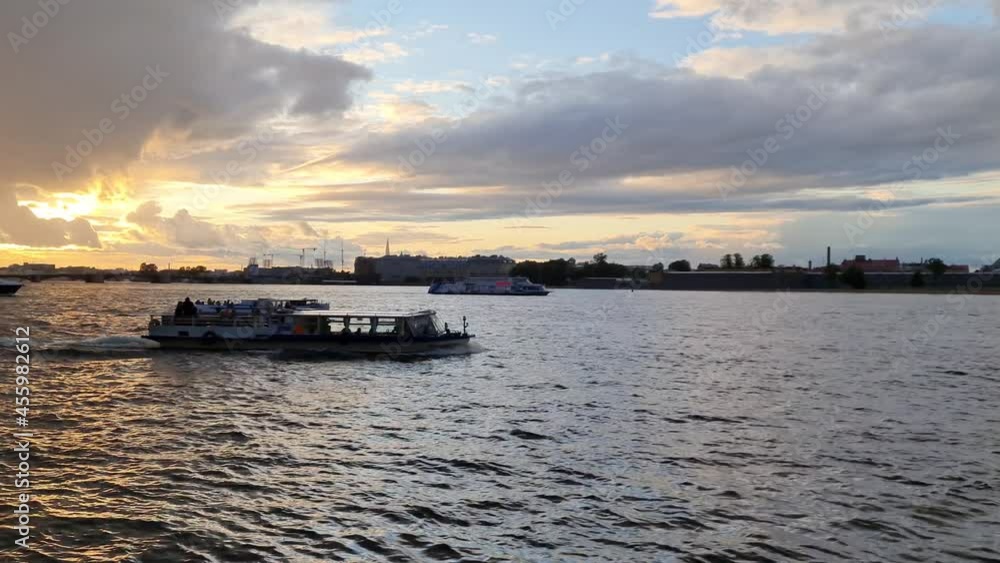 St. Petersburg river in the evening. St. Petersburg at sunset.