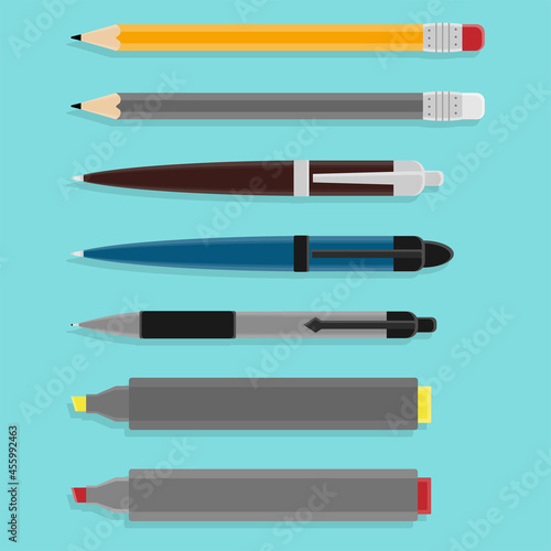 ペン　えんぴつ　マーカー　筆記用具　セット　背景あり