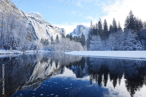 Yosemite Winter © porbital