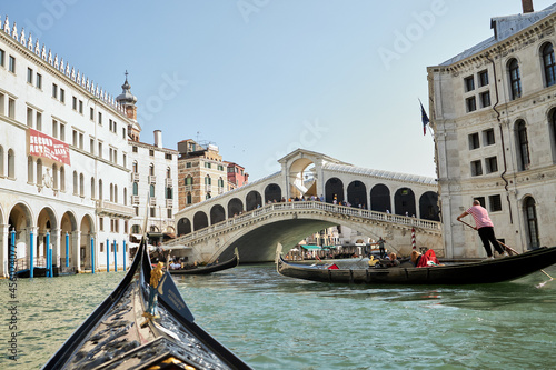 Kanał Grande z bazyliką Santa Maria della Salutuje przy zmierzchem, Wenecja, Włochy