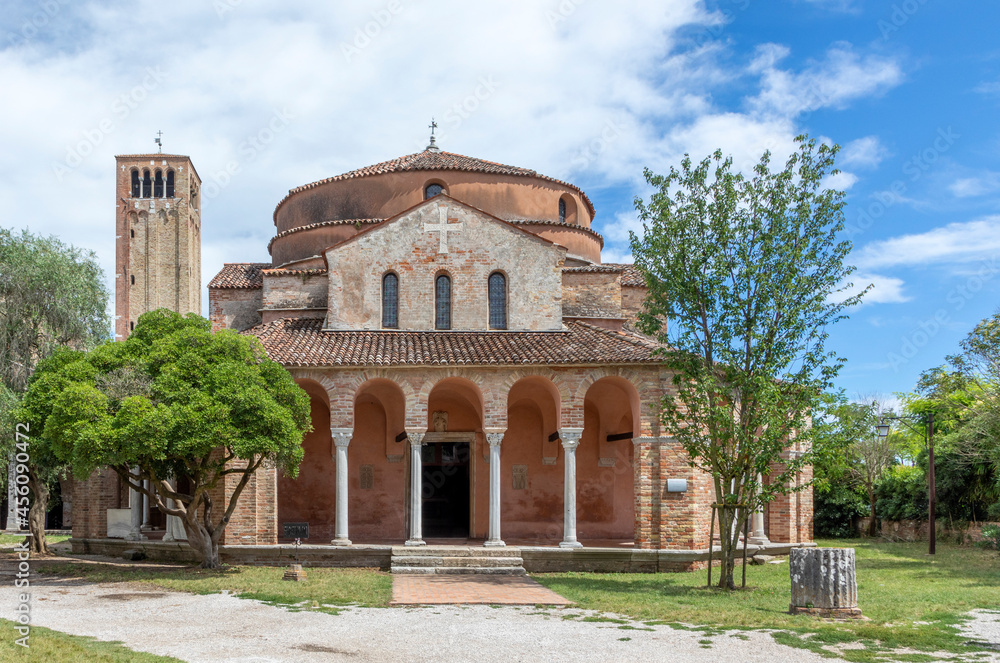 Fototapeta premium Church of Santa Maria Assunta on the island of Torcello, Venice
