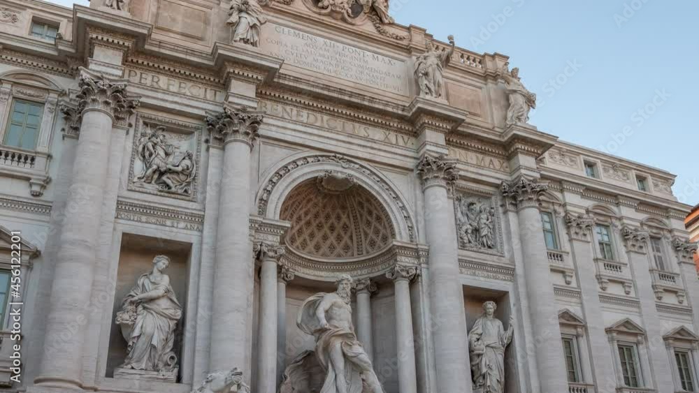 details hyperlapse on Trevi Fountain (Italian: Fontana di Trevi-Roma) in Rome on a blue sky day and lots of tourists. Italia details hyperlapse on Trevi Fountain (Italian: Fontana di Trevi-Roma) in Rome on a blue sky day and lots of tourists. Italia