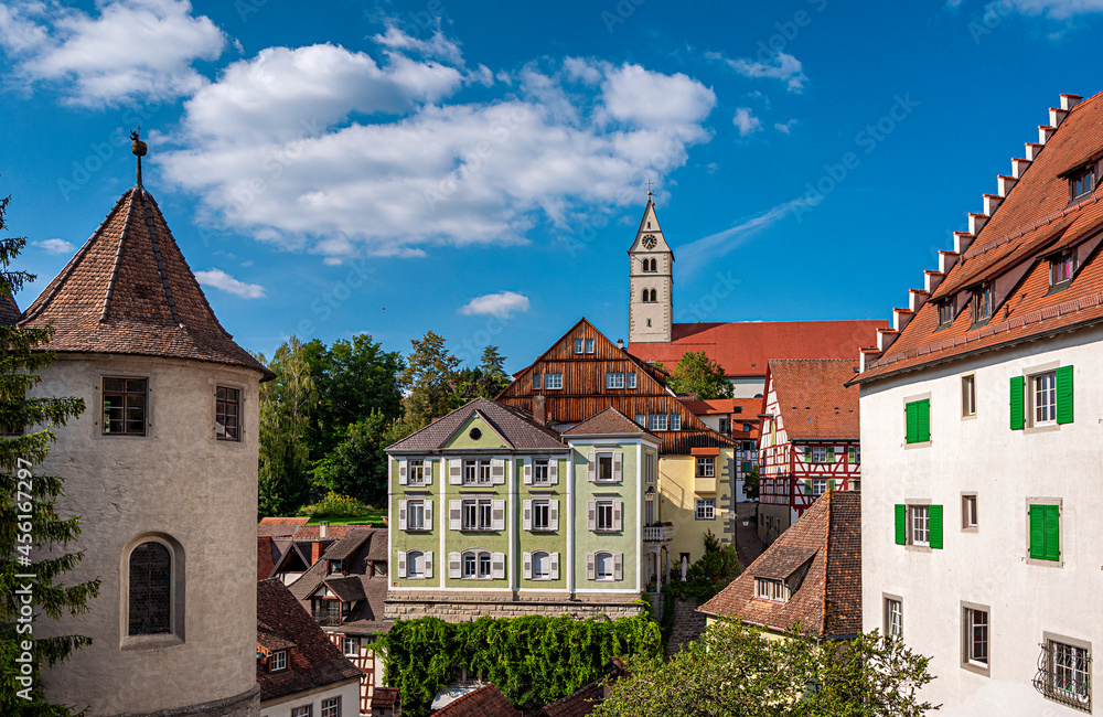 Kirche und Fachwerkhaus in Meersburg am Bodensee