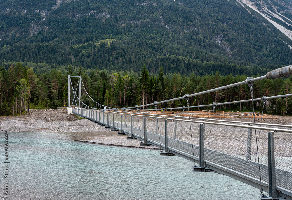 Hängebrücke über den Lech bei Reutte, Tirol